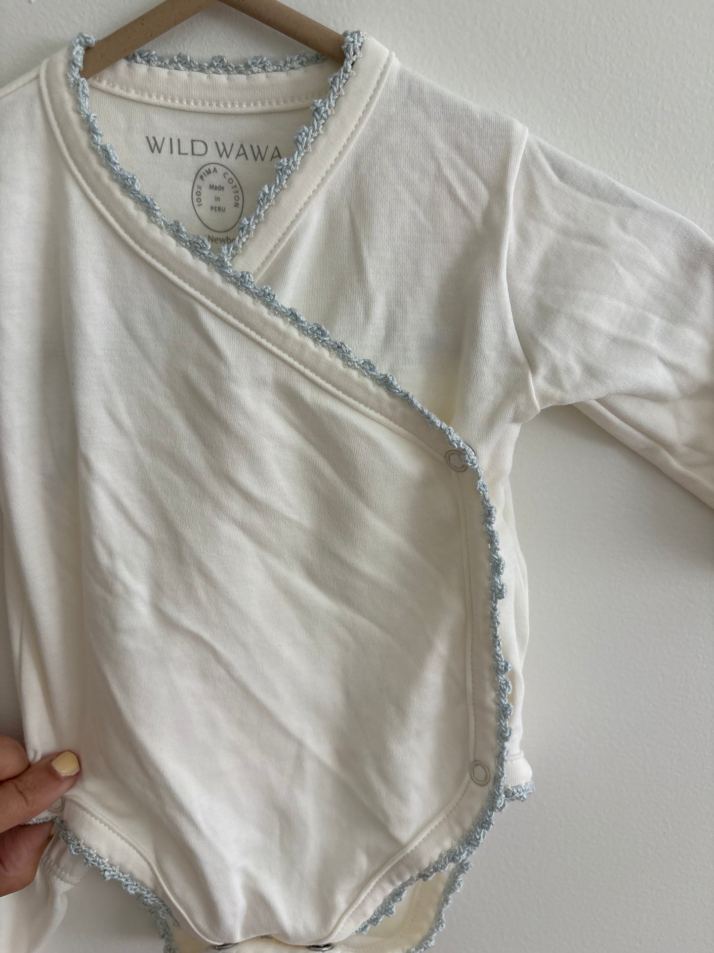 Top + Bottom Set | White | Newborn